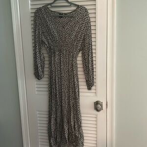 GAP midi dress with left leg slit to lower thigh